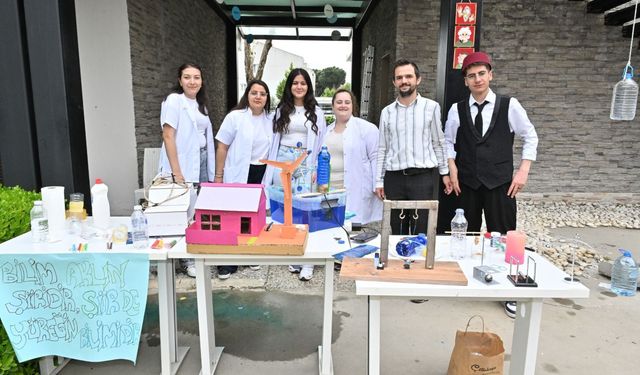 Manisa’da öğrenciler Bahar Şenliği ile geleceğe çiçek açtı