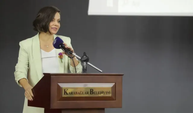Başkan Kınay'dan kentsel dönüşüm mesajı: Karabağlar'ın yüzde 25'i dönüşüm alanında!