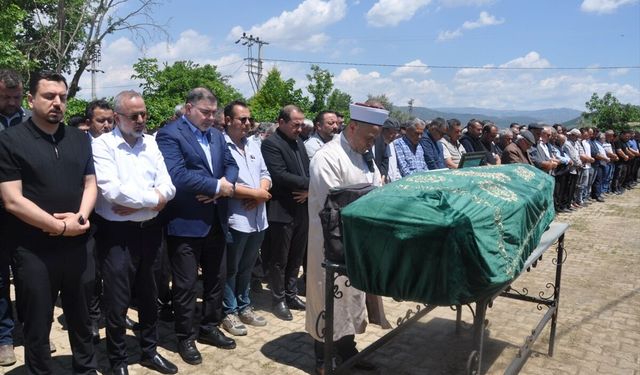 AK Partili Meclis Üyesi Deveci son yolculuğuna uğurlandı!