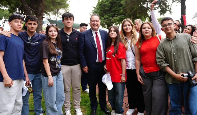 Başkan Dutlulu gençlerle bir araya geldi