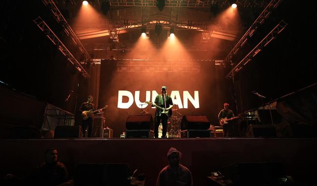 Duman konseriyle Gençlik Festivali’ne muhteşem final