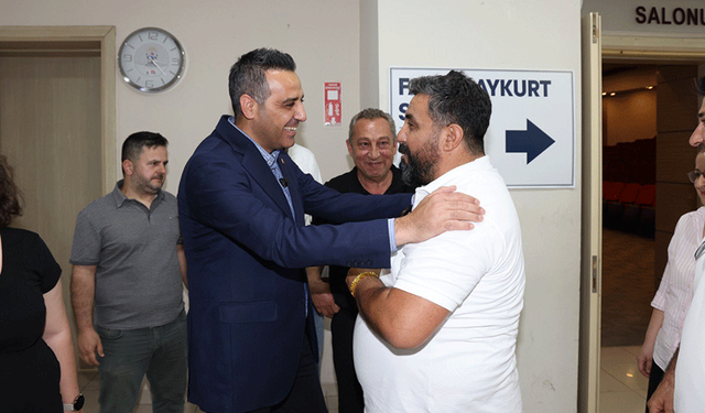 Başkan Yıldız personelle bayramlaştı