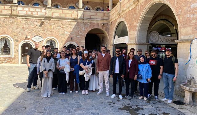 Öğrencilere kentin tarihi mirası anlatıldı