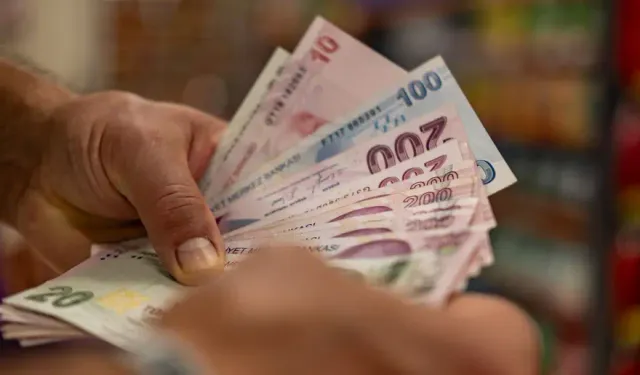 Bakan Işıkhan açıkladı: Maaşlar erken yatacak!