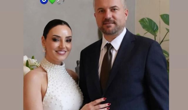 Başkan Duman ile Sevcan Orhan nişanlandı!