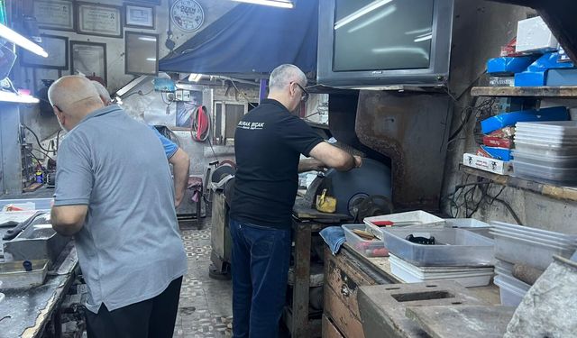 Bıçakçılarda bayram sessizliği… “Her sene bir öncekini aratıyor”