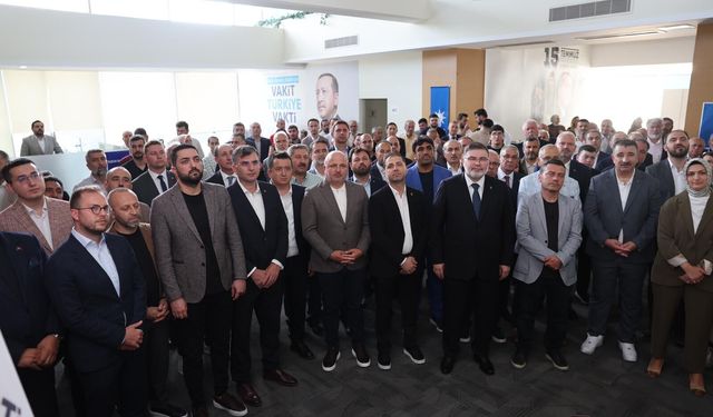 AK Parti İzmir'de Bayramlaşma programı gerçekleştirildi