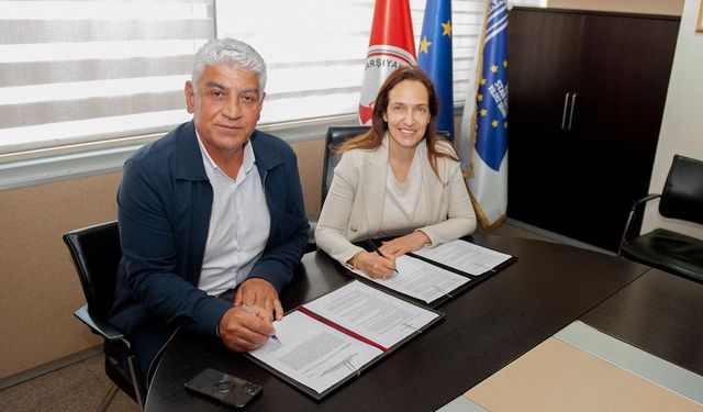 Karşıyaka’da TİS uzlaşısı... İmzalar atıldı!