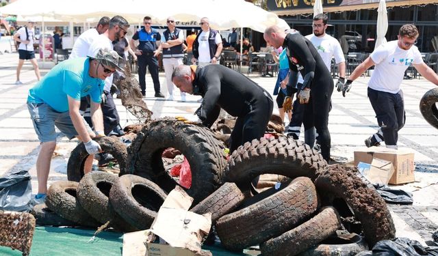 Foça’da denizden çıkanlar şaşırttı