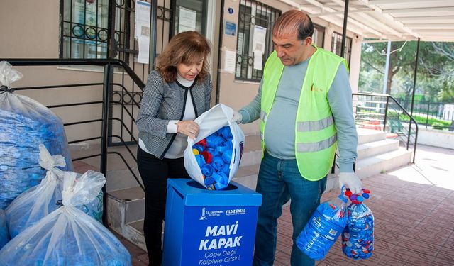 Karşıyaka’da mavi kapak seferberliği: 1 ton toplandı!