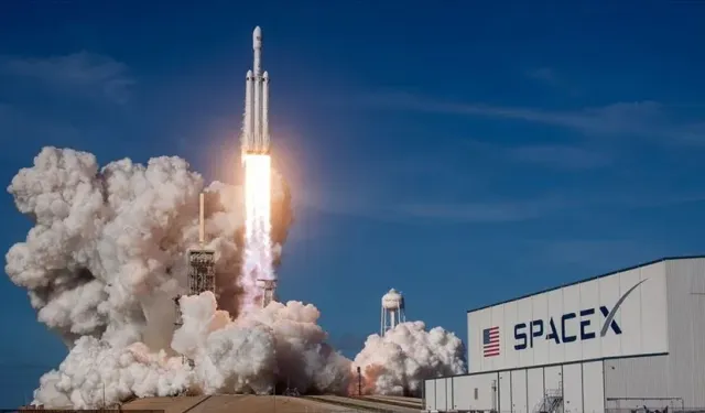 SpaceX'ten 25 milyar dolarlık tahvil ihracı