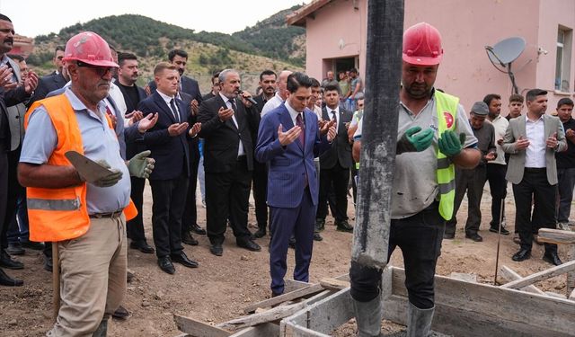 Ülkü Ocakları İzmir'de anaokulu için temel attı!
