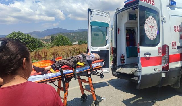 Ödemiş'te peş peşe kazalar: 3 kişi yaralandı