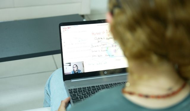 Manisa Büyükşehir’den online eğitim