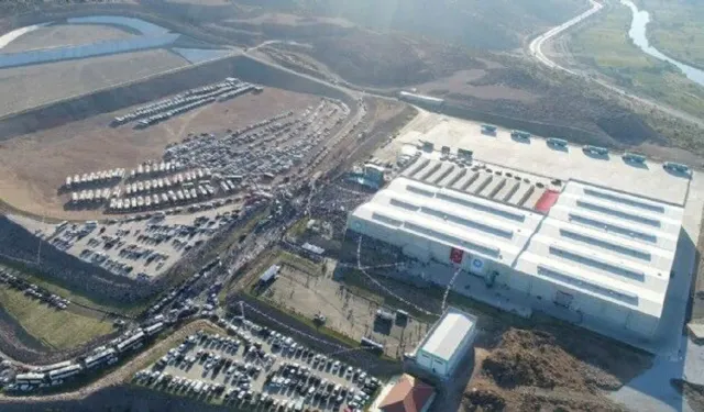 İzmir’in çöplerini alıyordu: Uzunburun için Çaltı’dan veto!