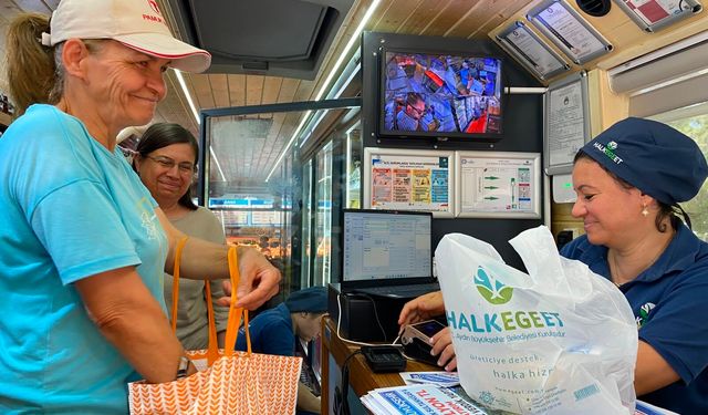 Atça’da Mobil Halk Ege Et'e yoğun ilgi