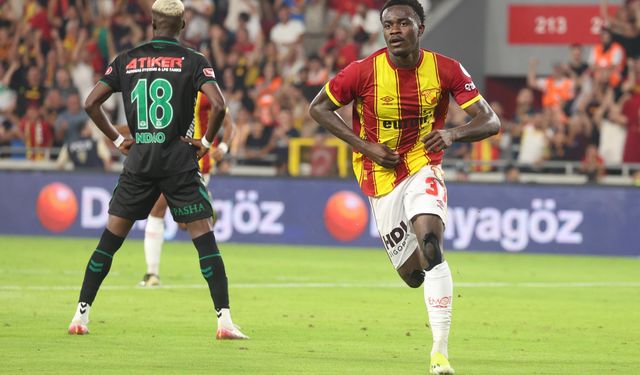 Dennis'e Premier Lig'den talip!