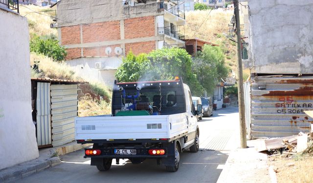Karabağlar'da 58 mahallede ilaçlama seferberliği!