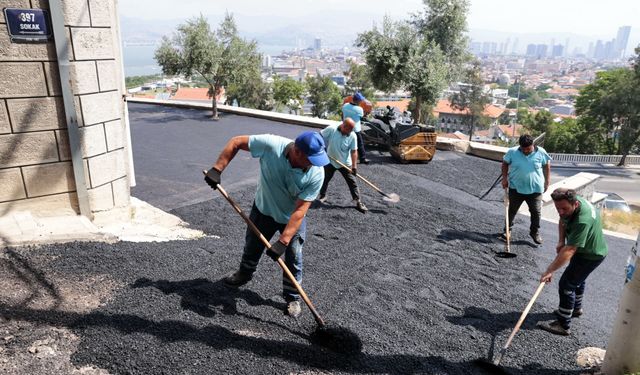 Konak'ta yol yenileme çalışmaları tam gaz!