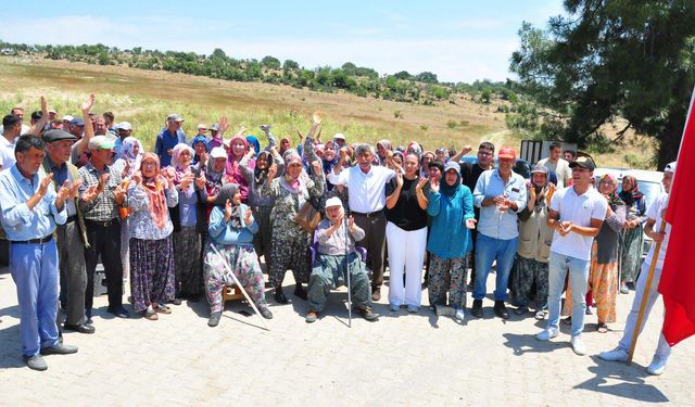 Manisa'da köylülerden 'mezarlık' eylemi!