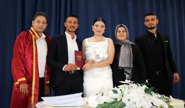 Nikah salonunda 06.06.2026 yoğunluğu