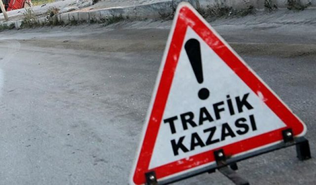 İzmir'de zincirleme trafik kazası: 1 kişi öldü, 4 kişi yaralandı