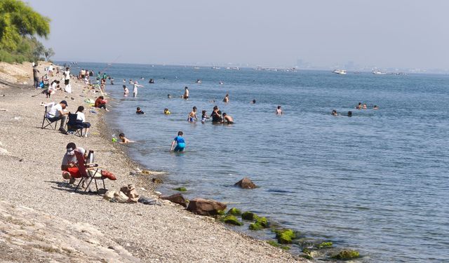 Tatil cep yakıyor... Rota İnciraltı!