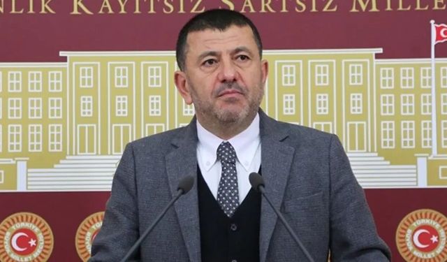 Seferihisar Belediyesi operasyonu... CHP'li Ağbaba'nın danışmanı da gözaltında!