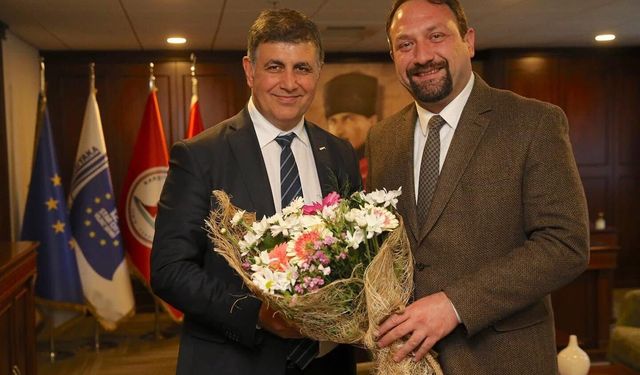 Tugay'ın istifasına Başkan Gümrükçü'den tek cümlelik yorum!