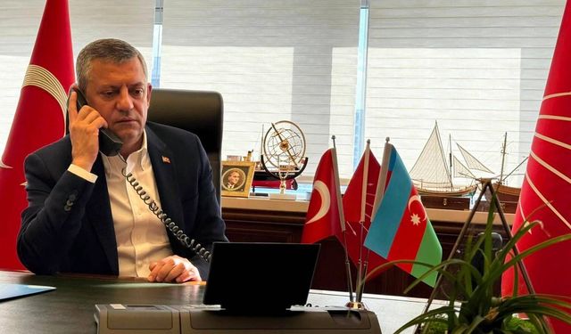 Özel, İzmir'deki "tele-zirve"de net tarih verdi: "Temmuz sonunda yeni partiye geçiyoruz"