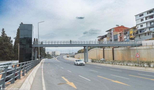 Bayraklı'daki üst geçitte üçüncü ihale: İlk ikisi iptal edilmişti!