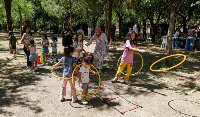 İzmir’de çocuklara yaz şenliği!