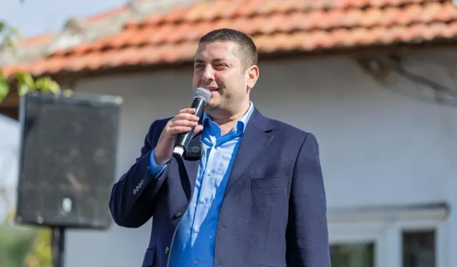 Başkan Demir açıkladı:  Torbalı Belediyesi, YENİ Parti'ye geçiyor