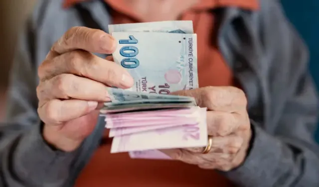 En düşük emekli maaşı için kritik gün: Milyonların gözü Meclis'te