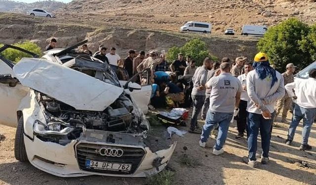 Otomobilin şarampole devrildiği kazada 4 kişi ağır yaralandı!