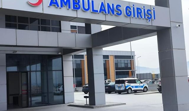 2 motosiklet kafa kafaya çarpıştı: 1 ölü, 1 yaralı