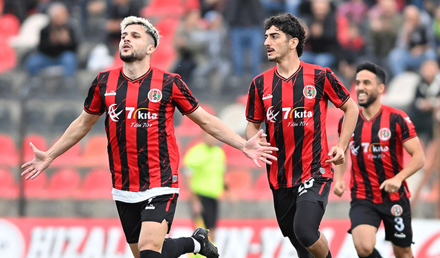 Karşıyaka'da Veysel Karani el yaktı
