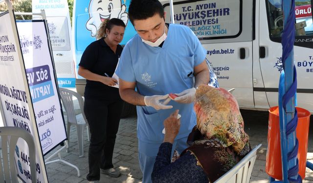 Çerçioğlu ağız ve diş sağlığı hizmetlerini vatandaşlarla buluşturdu