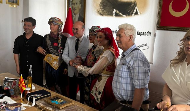 Selçuk Halk Oyunları ekibi Akşehir’de büyük beğeni topladı