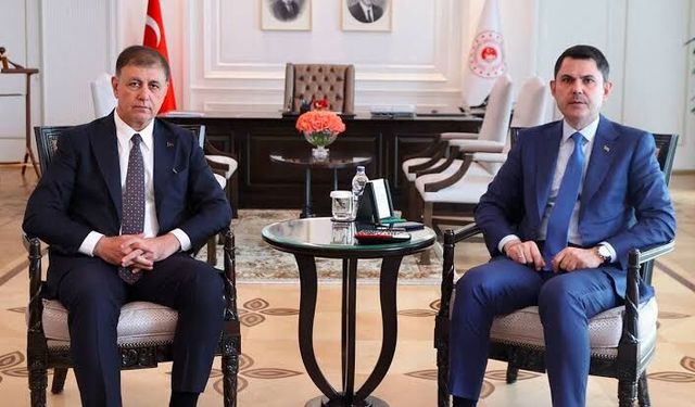 Ankara'daki dönüşüm zirvesi sonrası Karabağlar’dan çağrı: Önce tapu sorunu, sonra katılımcı plan!