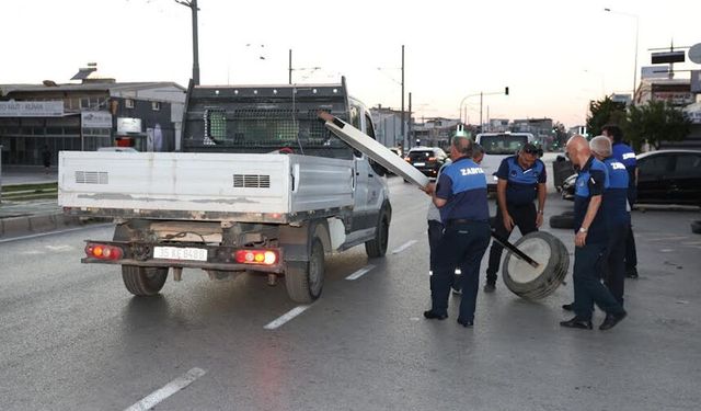 Çiğli'de kaldırım işgaline geçit yok
