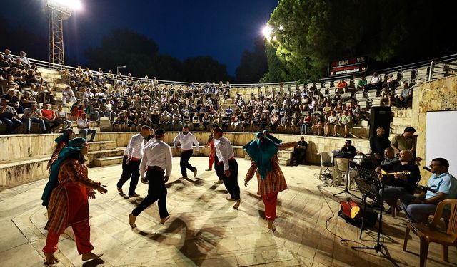 Madımak'ta hayatını kaybedenler Selçuk'ta anıldı