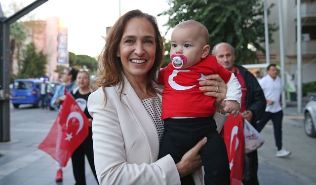 Karşıyaka'da yeni doğan bebeklere sıcak karşılama