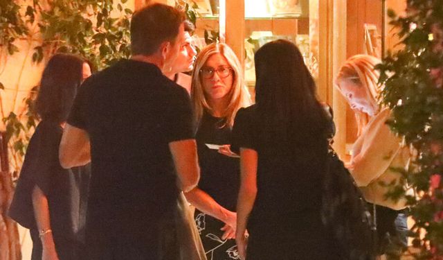 'Friends' oyuncuları akşam yemeğinde buluştu!