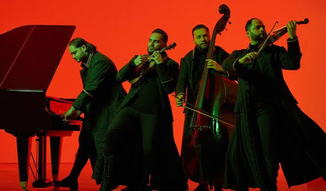 Müzik grubu Janoska Ensemble Bodrum Kalesi'nde konser verdi