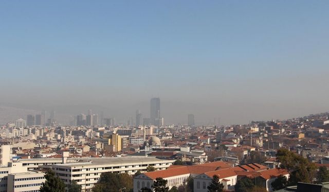 İzmir’de havanın karnesi: Konak zirvede, Aliağa’da 5 kat artış!