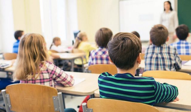 Okullar açılıyor! Uzmanından rutine dönüş çağrısı