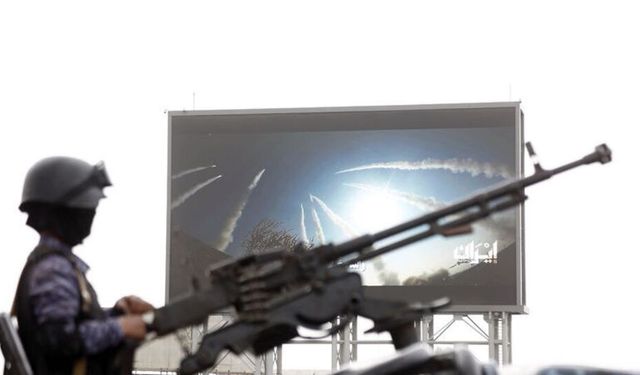 Husilerin saldırısında çok sayıda kişi öldü
