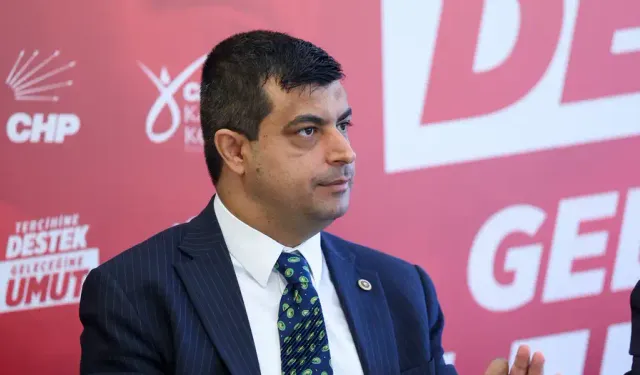 CHP Genel Merkezi'nden 'Menderes' yorumu: Yol kazası!