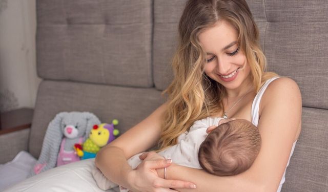 Uzmanlar uyardı: İlk altı ay sadece anne sütü